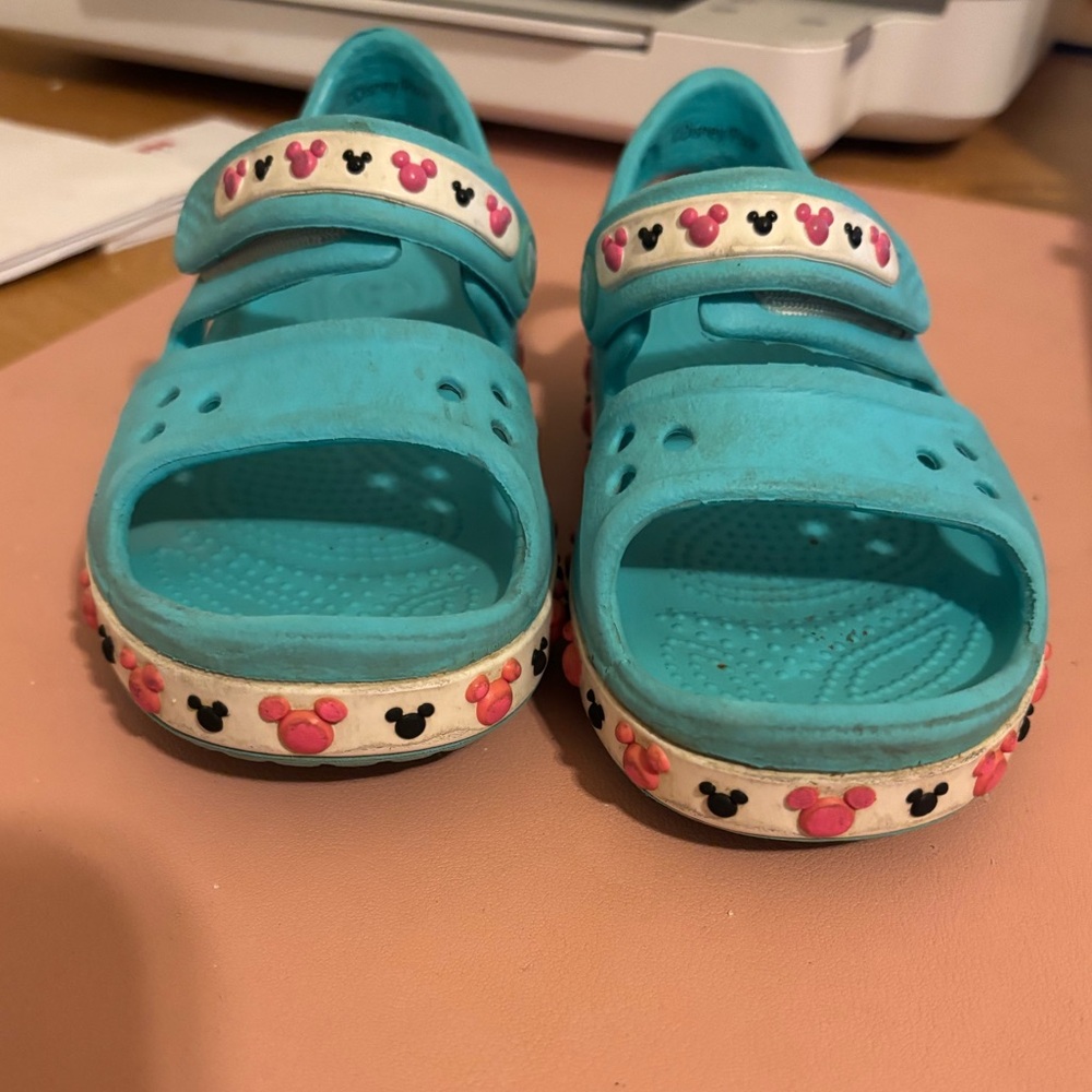 Crocs Crocband II Mickey PS Sandal C9. - Picture 5 of 14
